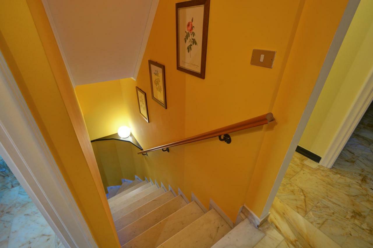 B&B La Rosa Segreta Genua Exterior foto